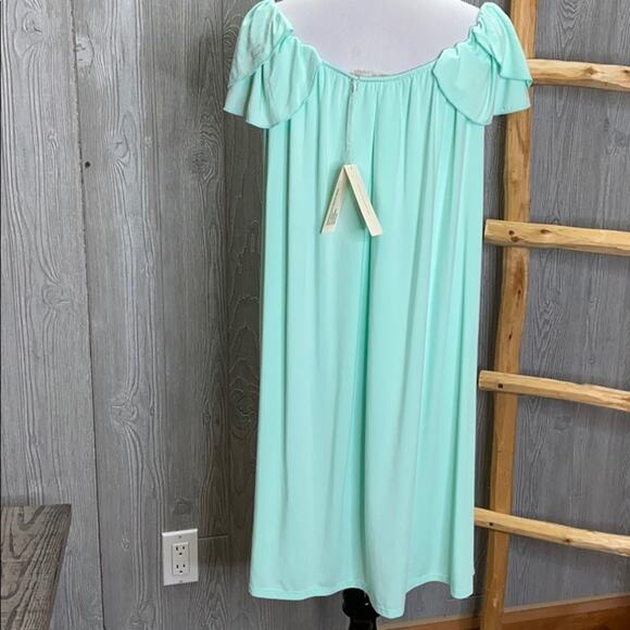 Naked Princess Amanda Tulip Sleeve Mint Dress NWT - Picture 4 of 7